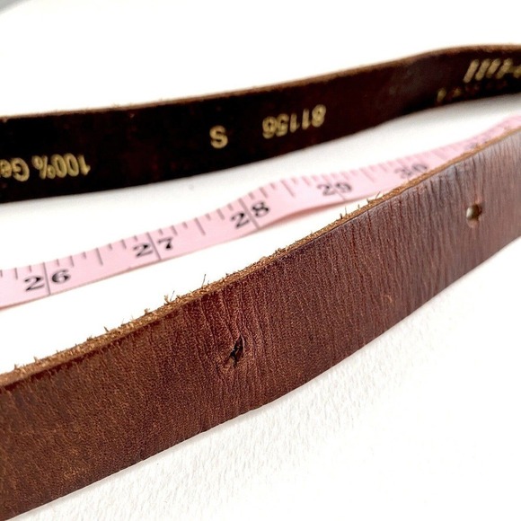 Garnet Hill 81156 Full Grain Brown Leather Belt sz SMALL 33” Silver Tone Buckle - Picture 4 of 5